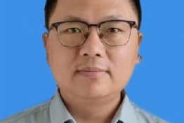 沈永淼，教授，有机化学博士，催化及有机合成团队负责人